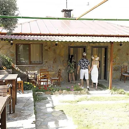 Nu-se Garden Butik Отель 3*