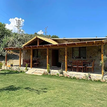 Nu-se Garden Butik Szálloda 3*