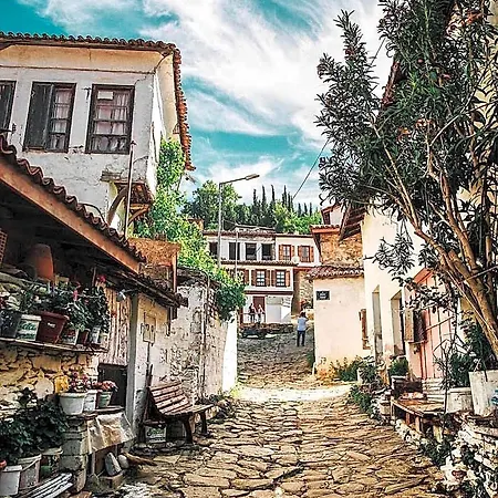 Nu-se Garden Butik 3*